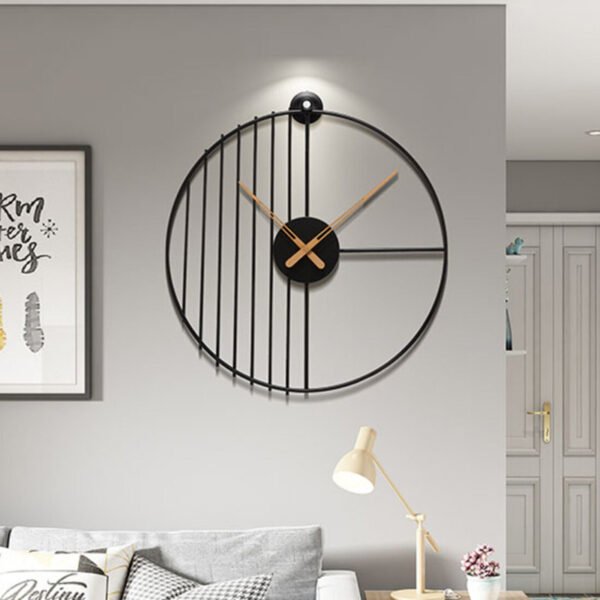 Cross-border simple round iron wall clock living room dining room bedroom creative decorative clock Nordic clock wall hanging