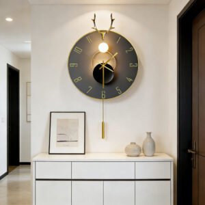 Cross-border Amazon hot sale creative black gold antlers clock with light luxury artistic living room wall mute decorative wall clock