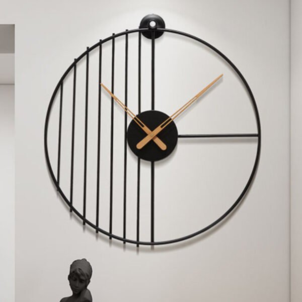Cross-border simple round iron wall clock living room dining room bedroom creative decorative clock Nordic clock wall hanging